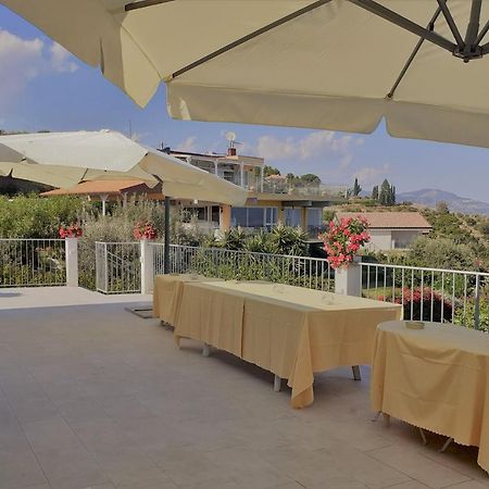 Villa Infinity ∞ Santa Teresa Di Riva Bagian luar foto