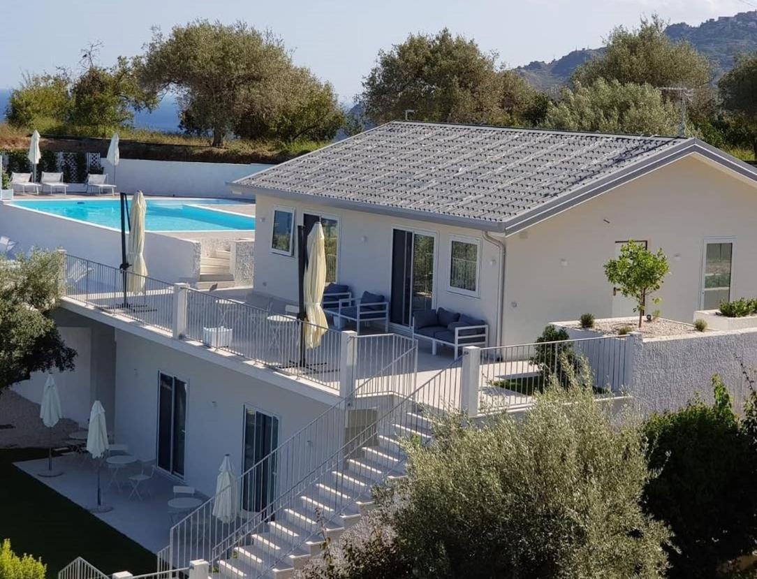 Villa Infinity ∞ Santa Teresa Di Riva Bagian luar foto